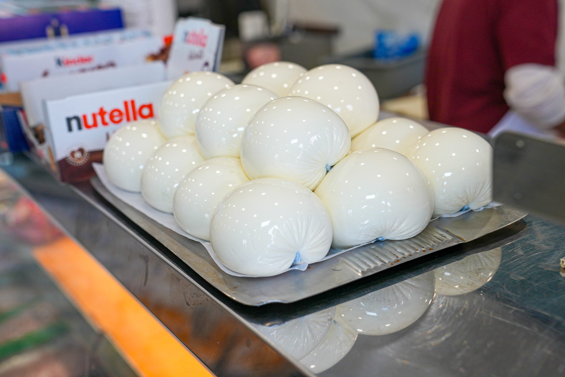 Fresh handmade mozzarella balls